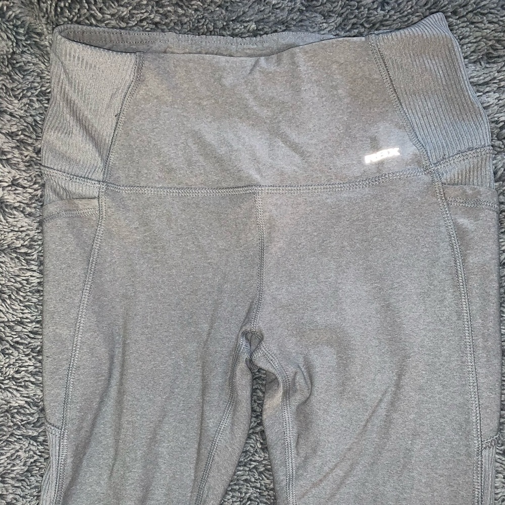 Gym leggings pants